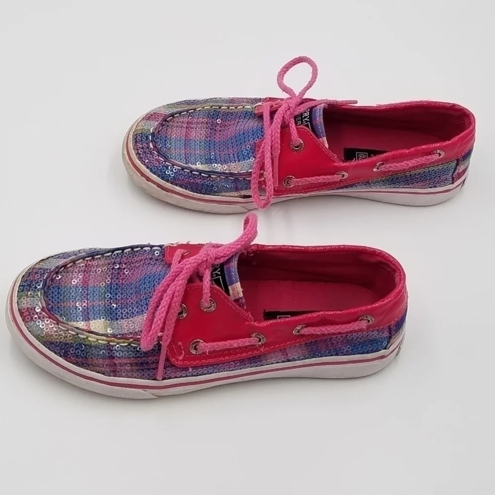 Sperry hot pink